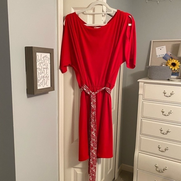 𝅺LAUNDRY by Design - Picture 1 of 13